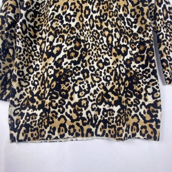 Talbots women's Sz: M pure Cashmere animal print pullover sweater crew neck - Picture 4 of 11